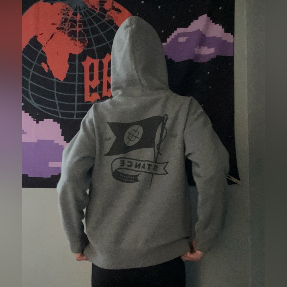 Pull-over hoodie 
Stance 
Unisex: XS